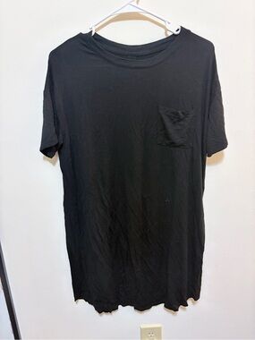 Bundle of 2 Stars Above Ultra Soft Sleep Shirts / Long Tees – Size M
